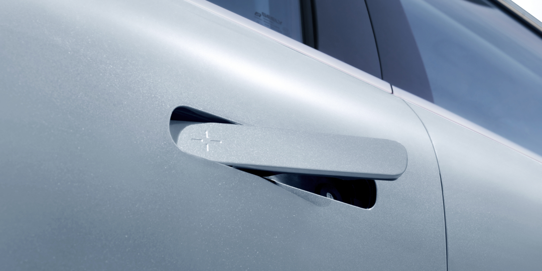 Smooth Entry, Sleek Finish
